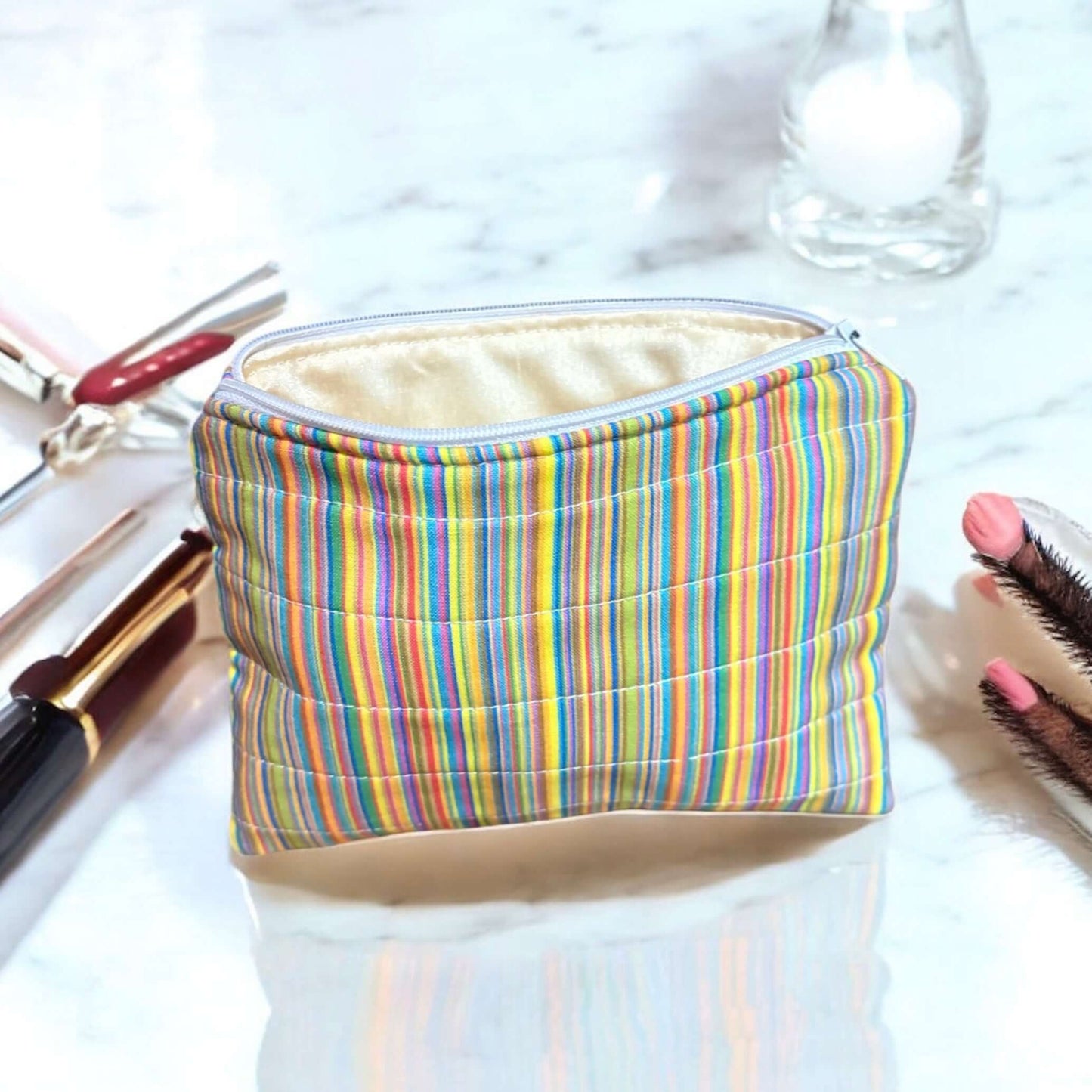 mini makeup bag