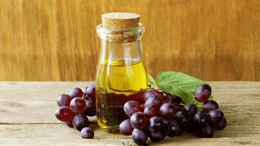 Benefits of Using Black Currant Seed Oil on My Face?